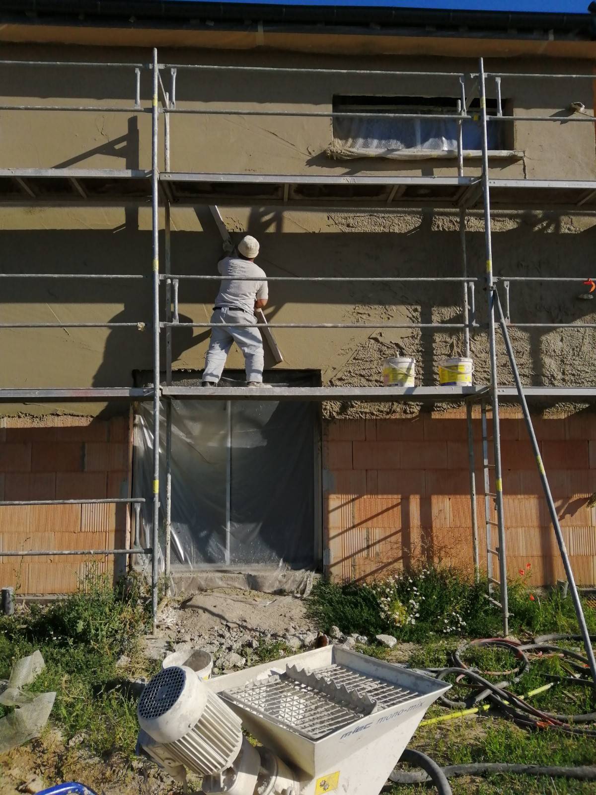 Rénovation extérieure : travaux de façade, peinture extérieure, aménagement extérieur autour de Mulhouse et Belfort Montbéliard